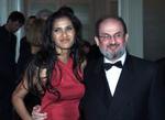 Rushdie: Leven te kort om boos te blijven