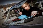 Zoab beschadigt autovoorruiten