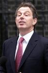 Ophef over hoger loon Tony Blair