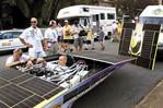 Nederlandse zonnewagen op kop in race