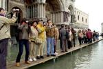 Mobiele dijken voor Venetië