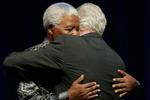 Mandela eist mondiale aids-investering