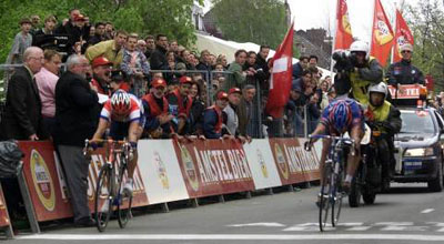 Boogerd wint met 3 mm verschil