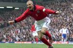 Beckham houdt Engeland in de race