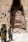 Taliban tonen sloopwerk boeddhabeeld
