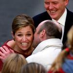 Klik op de foto voor een afbeelding op volle grootte (512x512, 26kb)