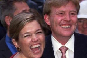 M&aacute;xima steelt de show