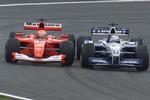 Verstappen rijdt Montoya van de baan