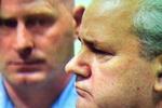 Milosevic wil Nederland aanklagen