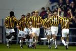 Vitesse lost schot voor de boeg