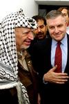 Zinni doorbreekt isolement Arafat