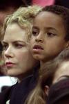Nicole Kidman met zoontje naar basketbal