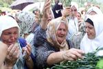 Moslims herdenken Srebrenica-drama