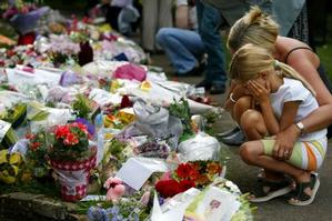 Vermiste Britse meisjes vermoord in bos gevonden