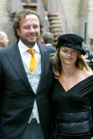 Klik op de foto voor een afbeelding op volle grootte (341x512, 21kb)