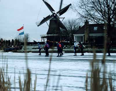 Langs de molen.